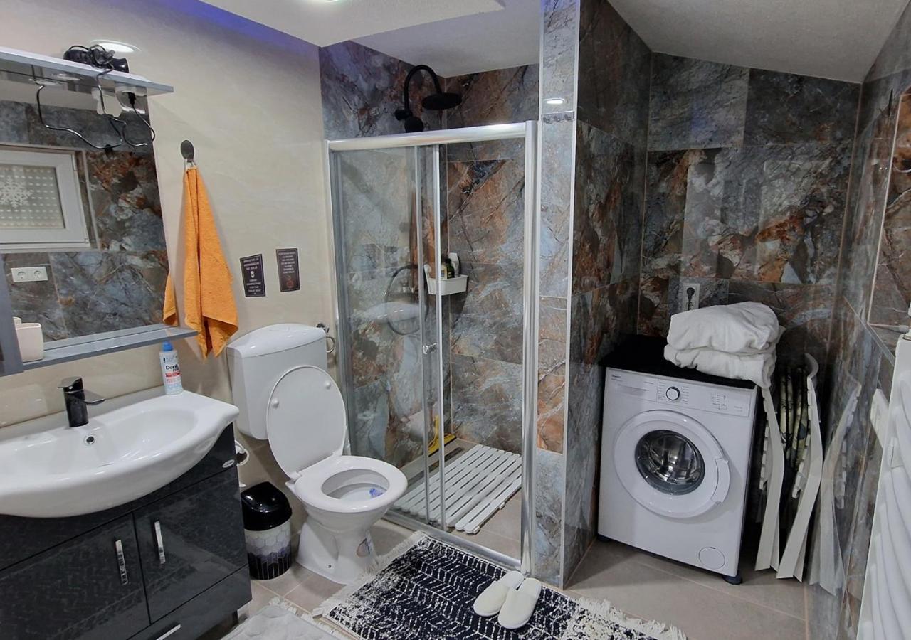 Apartments Panda 弗拉西克 外观 照片